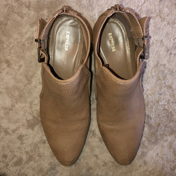 Booties - Picture 5 of 5